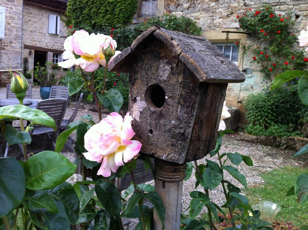 Chambres D'Hotes Du Hameau Les Brunes Bozouls Exteriér fotografie